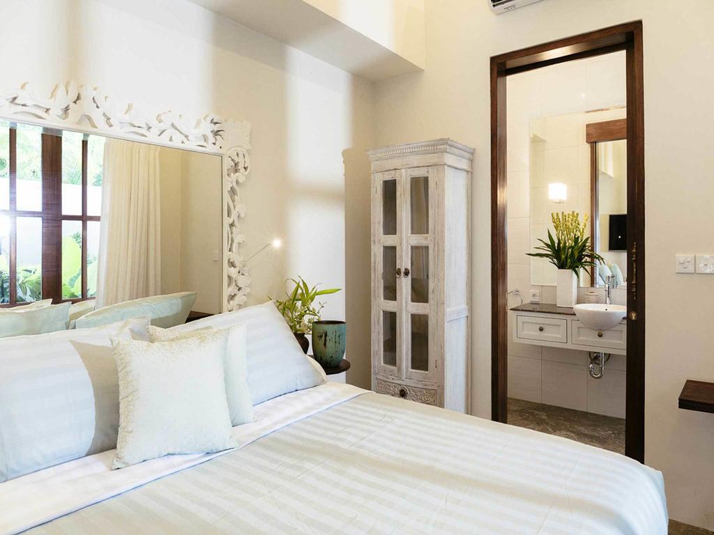 Villas Sabbia Seminyak Rum bild